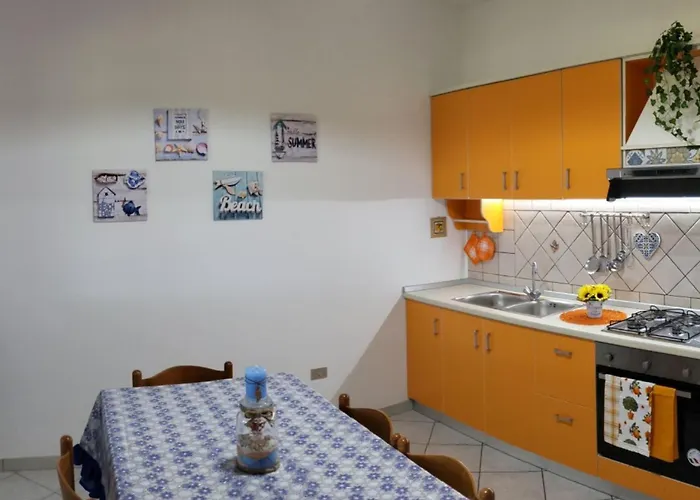 Graziella In Capo Vaticano By Interhome 公寓