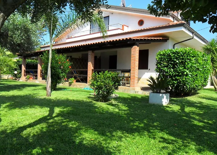 Apartamento Graziella In Capo Vaticano By Interhome